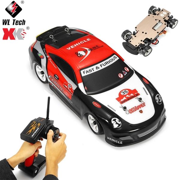 Wltoys K969 RC Car 1:28 30km / H 2.4G Controle Remoto 4WD Offroad Race Car Brinquedos De Alta Velocidade Elétrica Drift Driving RC presentes 211029