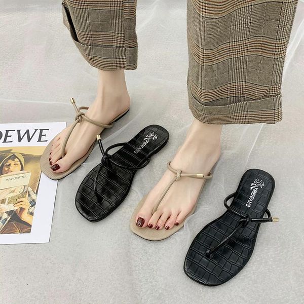 

slippers flip flops women's wear flat bottomed sandals summer fashion anti slip versatile clip beach shoes, Black