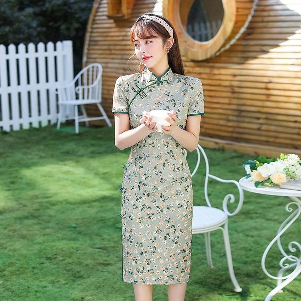 

summer daisy printed satin handmade button qipao traditional chinese women short sleeve dress daily knee-length cheongsam ethnic clothi, Red