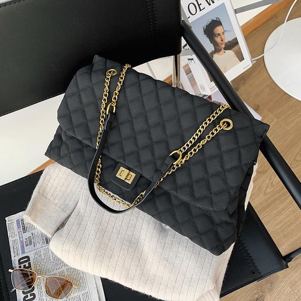 

cross body lingge chain ladies large-capacity bags female autumn and winter 2021 trend fashion frosted shoulder bag messenger