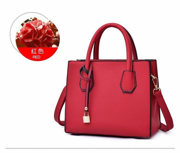 

yang mi's new style in autumn and winter