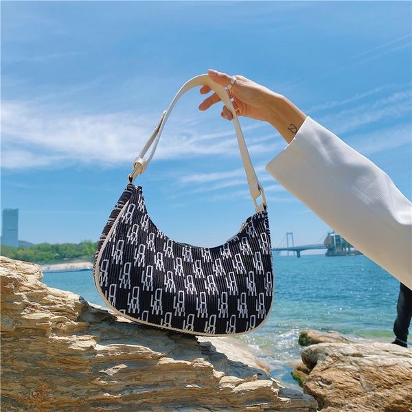 

handbag printed small bag women's 2021 fashion armpit single shoulder messenger ins net red dumpling, Black;red