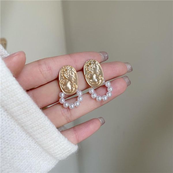 

pearl earrings with retro style stud, Golden;silver