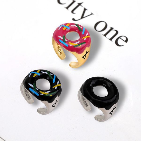 ZB001 Kreatives Party-Geschenk-Donut-Halsketten-Ring-Set für Mädchen, Frauen, Damen, mit hochwertigem Kupfer + Guttapercha, 3 Farben