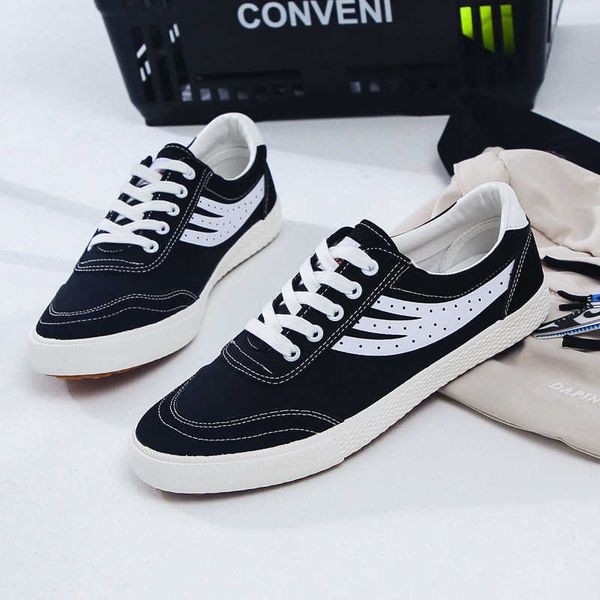 

huili 2021 summer student classic canvas sho men's fashion versatile low skateboard