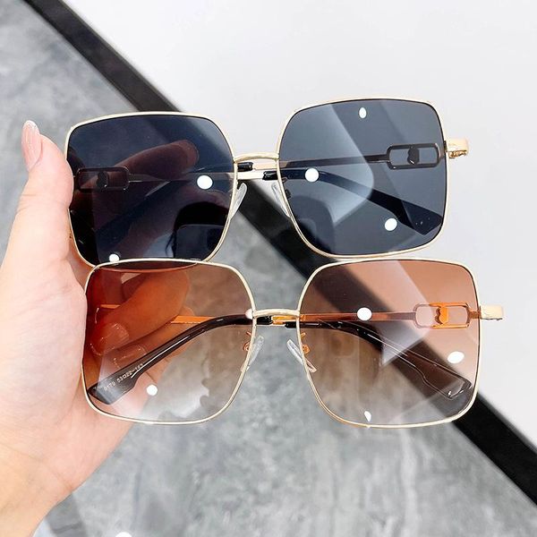 

outdoor eyewear vintage women men sunglasses fashion metal big frame square hollow out glasses luxury decorative eyeglasses uv400