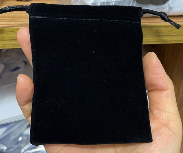Materiale da imballaggio sacchetto di velluto 7x9cm custodia nera per accessori orecchini buona stampa (Anita)