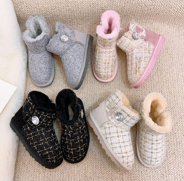 

australia designer luxury fashion boots 100% leather classic sunflower snow boot wgg women fluff yeah flat bottom comfortable winter ankle b, Black