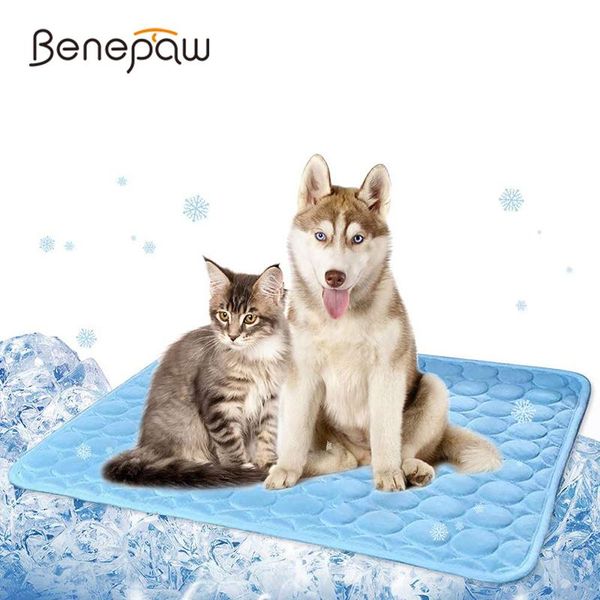 

benepaw 3 layers pet dog cooling mat ice silk sleeping small medium large beds mats cushion for sofa/floor/car seats puppy kennels & pens