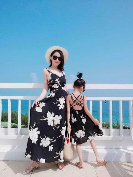 

family matching outfits monther daughter summer black white flower backless slip for beach parent-child clothing outfit e218 w7cf, Blue