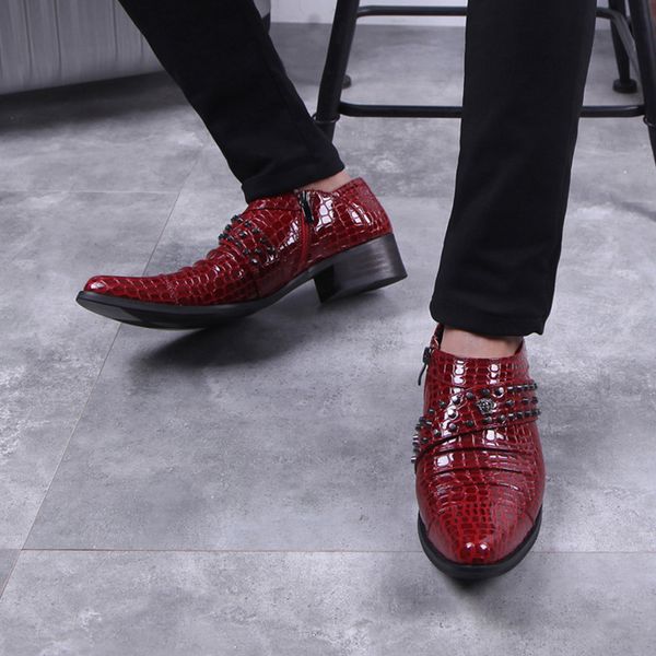 

464748 size slip-on casual cool leather shoes slip-on fashion korean style rivet retro trendy low youth all-matching pointed mens shoes, Black