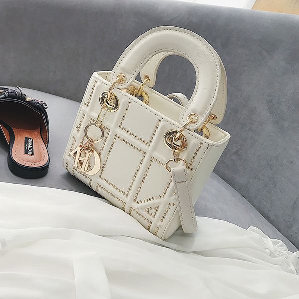 

girl 2021 new solid checked messenger bag sweet lady single shoulder soft face pu princess of wales