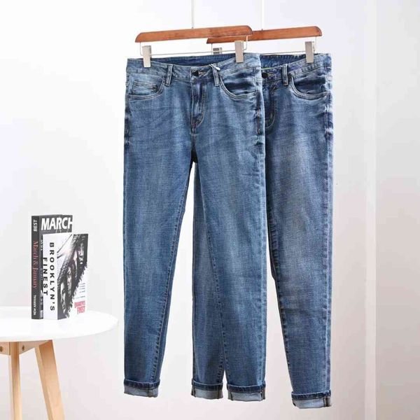 

men's jeans spring and autumn of thin blue male light straight casual strain jeans 31-42 vtrq