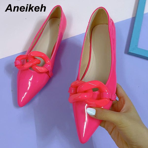 

dress shoes aneikeh shallow fretwork glossy spring pump women's 2021 festive nightclub sweet low heel slip-on pointed toe chain, Black