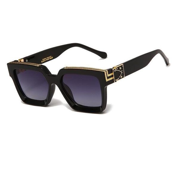 

famous designer design men sunglasses woman square frame, White;black