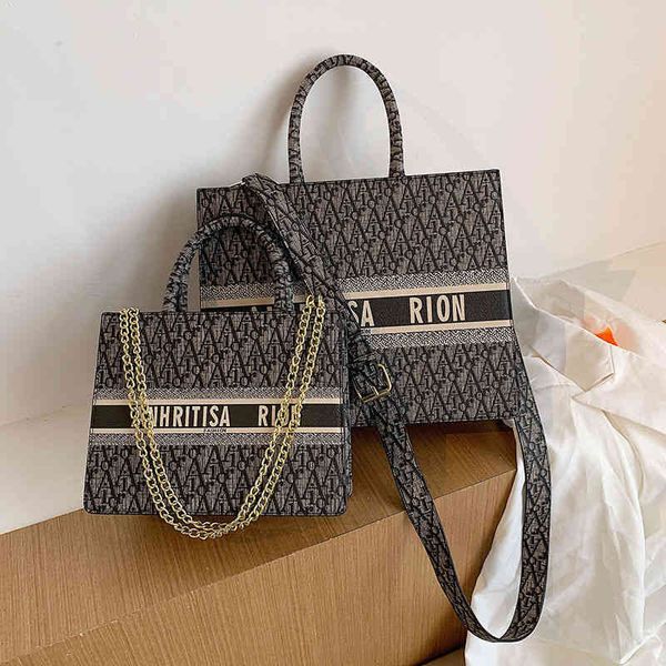 

2022 factory wholesale net red foreign style fashion one shoulder portable women's bag versatile ins chain messenger tote bag