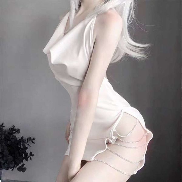 

super high split iron chain ultra thin cheongsam easy to show, Black;white