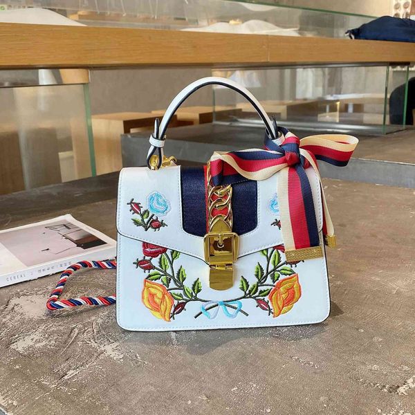 

70% off factory store bag 2021 autumn and winter embroidered navy handbag fashion single shoulder messenger bag trend