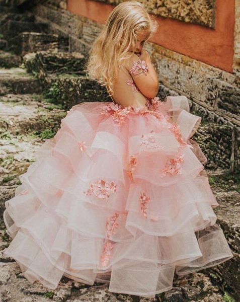 2021 Abiti da ragazza di fiori senza schienale in pizzo Abito da ballo con perline Tiers Tulle Sheer Neck Lilttle Abiti da sposa per spettacolo di compleanno per bambini ZJ003