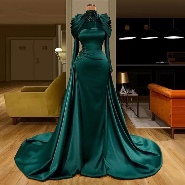 Elegante arabische Dubai-Meerjungfrau-formale Abendkleider mit Überrock, Perlenschößchen, langen Ärmeln, Stehkragen, muslimische Promi-Partykleider, Abschlussballkleid 2022 CG001