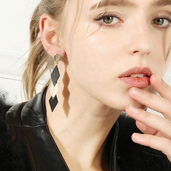 

dangle & chandelier dara geometric women two-tone diamond earrings wholesale trendy 2021 coming, Silver