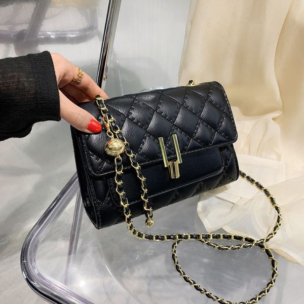 

daily bag high sense retro bags female 2021 autumn and winter new hong kong style versatile small square bag fashion simple shoulder messeng