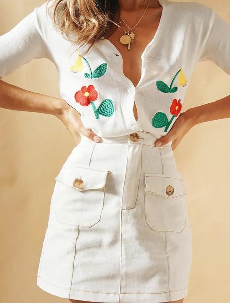 

women short sleeve casual white shirt elegant floral embroidery t female v neck korean style cardigans camisetas women's t-shirt