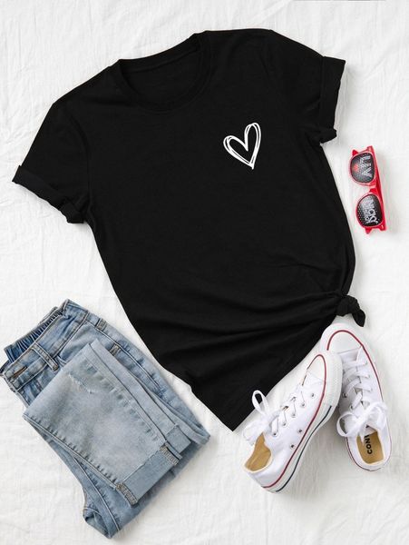 

plus heart print round neck tee v8ns#, Black