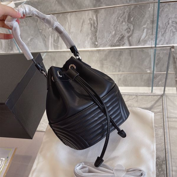 

ladies black leather bucket bag totes fashion all-match handbag shopping travel portable shoulder backpack