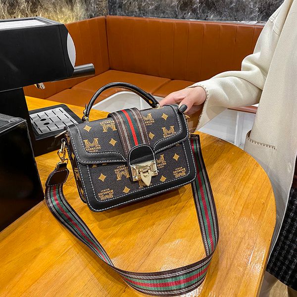 

daily bag internet celebrity ins small bag for women 2021 new trendy fashion womens small square bag all-match shoulder portable messeng