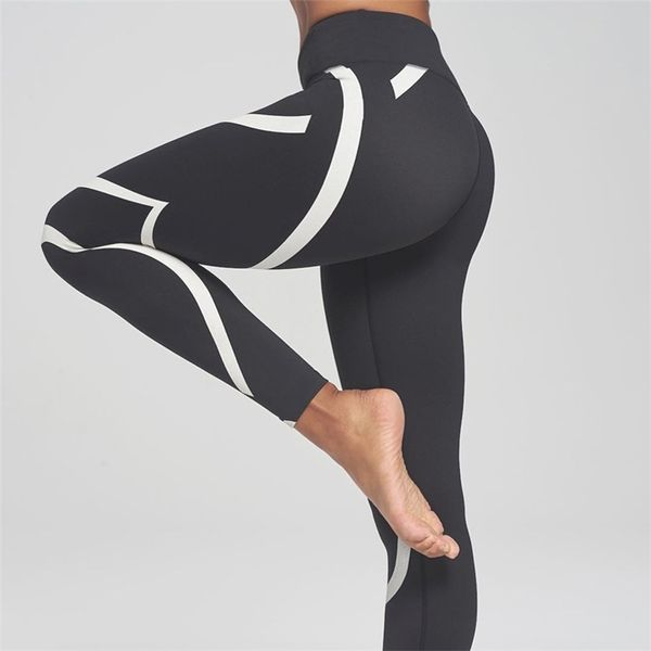 Arrivo Leggings fitness bianco nero Leggings donna a righe Fitness Leggings skinny Pantaloni sportivi da allenamento Pantaloni sportivi 210518