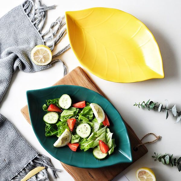 

japanese leaf shape ceramic dinner plate porcelain tablewear spicy sauce dish sushi cake dishes 12in fish tray oven bakewear & plates