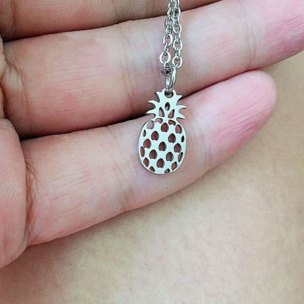 

pendant necklaces stainless steel pineapple with hollow heart chain choker necklace for women femme minimalist summer fruit charm collar, Silver