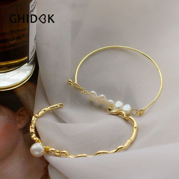 

ghidbk gold baroque freshwater pearl solid bracelets dainty irregular pearl wire wrapped hammer bangles pulseras mujer moda 2019 q0719, Black
