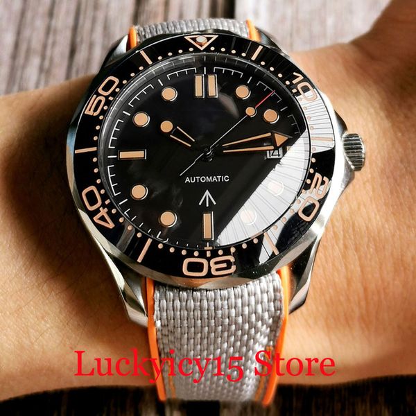 

lightning automatic men's watch nh35a glass back orange mark ruuber bracelet screwdown crown sapphire ceramic insert, Slivery;brown