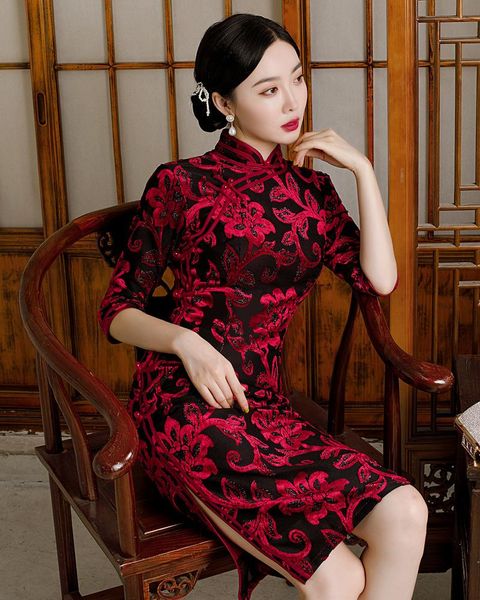 

ethnic clothing autumn women seven points sleeve jacquard chenille qipao elegant orientale banquet mandarin collar cheongsam oversize 4xl, Red