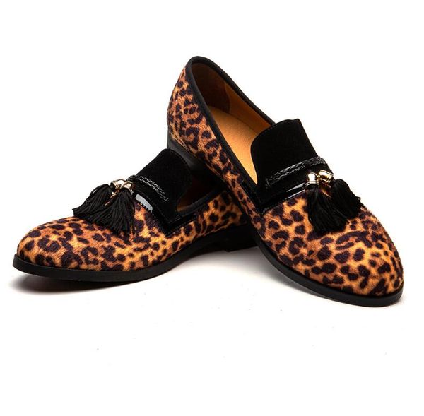 

luxury velvet leopard print shoes men handicraft comfort design fashion mens wedding shoes brand slip on sneakers loafers, Black