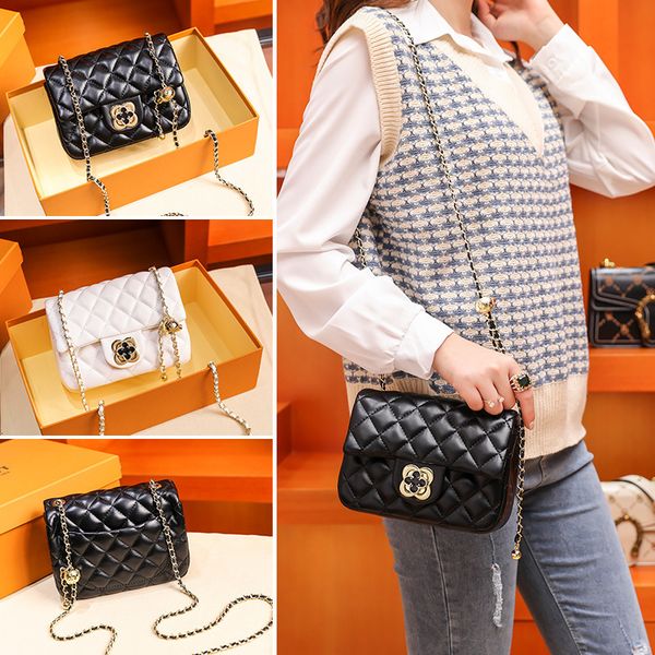 

xiaojinzhu lingge chain bag 2021 autumn fashion plum blossom lock