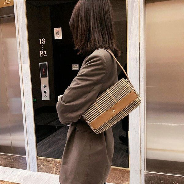 

shoulder bags fashion exquisite shopping bag retro casual women totes female leather plaid chain handbag for 2021