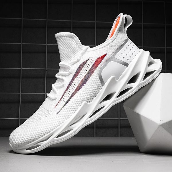 

2020 new outdoor men running jogging walking sports shoes high-quality lace-up athietic breathable blade cushioning tide sneakerf6 black whi