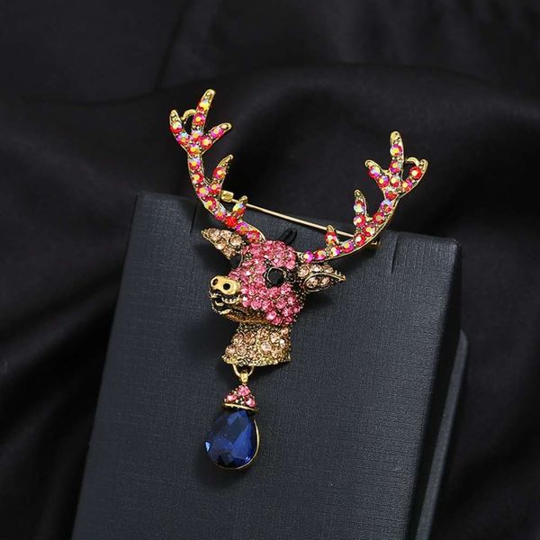 

female christmas deer water diamond color preserving one line brooch, Gray