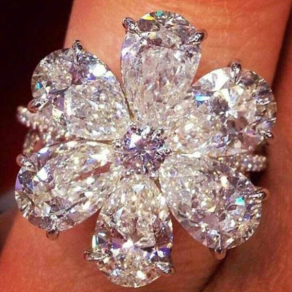 

wedding rings 2021 high qualtiy fashion snowflake white zircon heart flower silver color ring for women engagement party gifts, Slivery;golden
