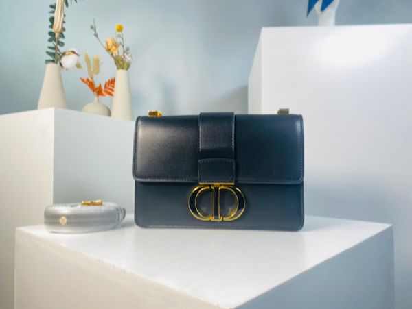 

dior handbag fashion metal chain women's shoulder bag wallet leather cross bag handbag comes with the case