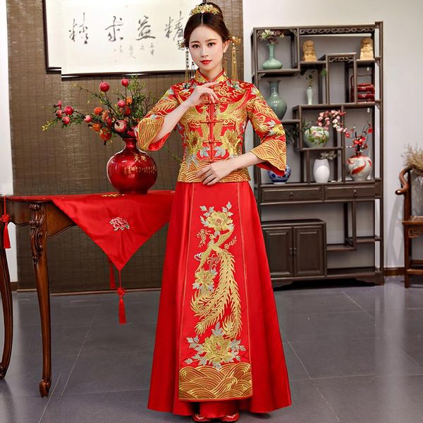 

bride cheongsam vintage chinese style wedding dress retro toast clothing lady embroidery phoenix gown marriage qipao red clothes ethnic