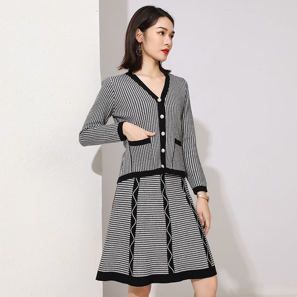 

socialite lady like woman lightly mature temperament 2021 new fashionable stylish small slimming skirt two-piece suit for women, Black;gray