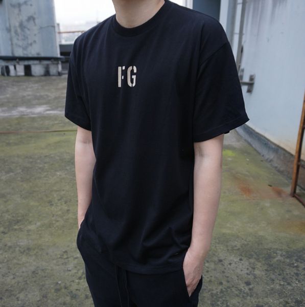 

factory luxury brand t shirts and polos shirt 2021 season 7 mens womens leisure ee skateboard trends fear of god fog men essenti 6jcl, White;black