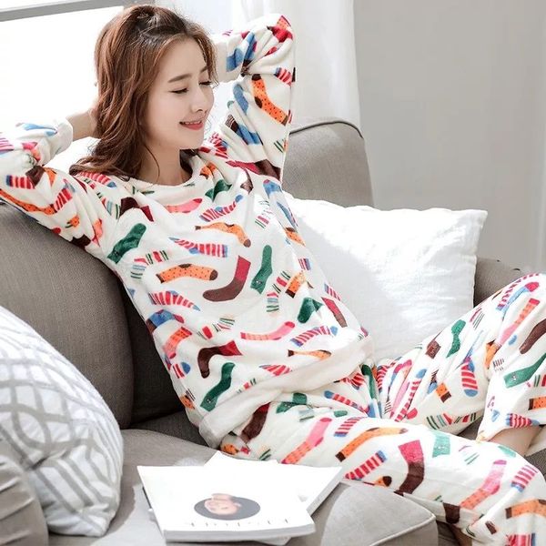 

2021pajamas set women plush warm autumn winter thick pyjamas flannel home spring cartoon student sleepwear 2piece/set big size, Black;red