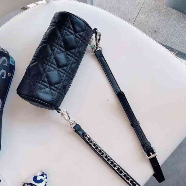 

xiaoxiangfeng lingge chain messenger bag cylinder fashion canvas d home cosmetic adjustable neutral suitable, Red;black