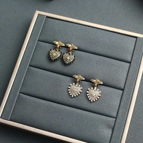 

d home 2021 new style heart-shaped diamond inlaid pearl bee earrings for women, Golden