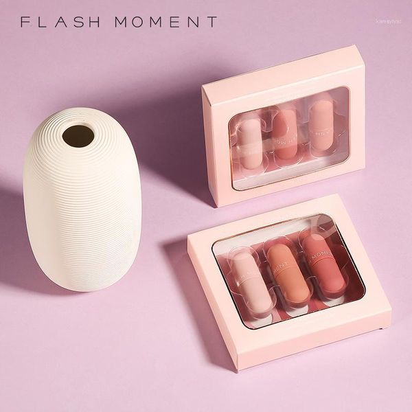 

pcs/set lip glaze mirror matte velvet three-layer set lasting moisturizing non-stick cup cosmetics makeup1